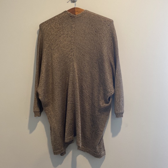 Staccato Sweater - Picture 3 of 3
